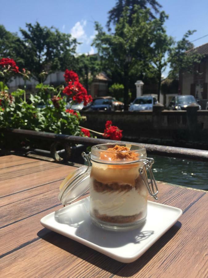 Suite Sur La Sorgue LʼIsle-sur-la-Sorgue Esterno foto